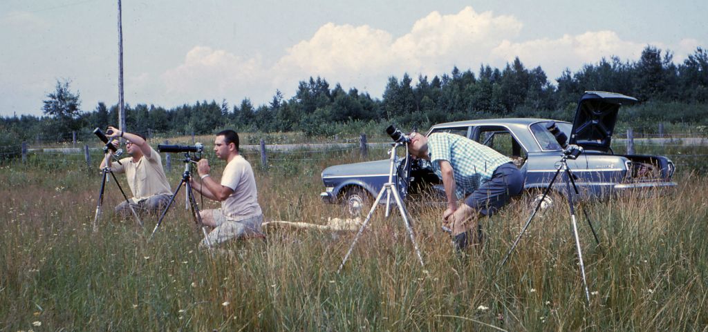 We set up in a field. My colleagues were Peter Ernst and Keith Eastwood